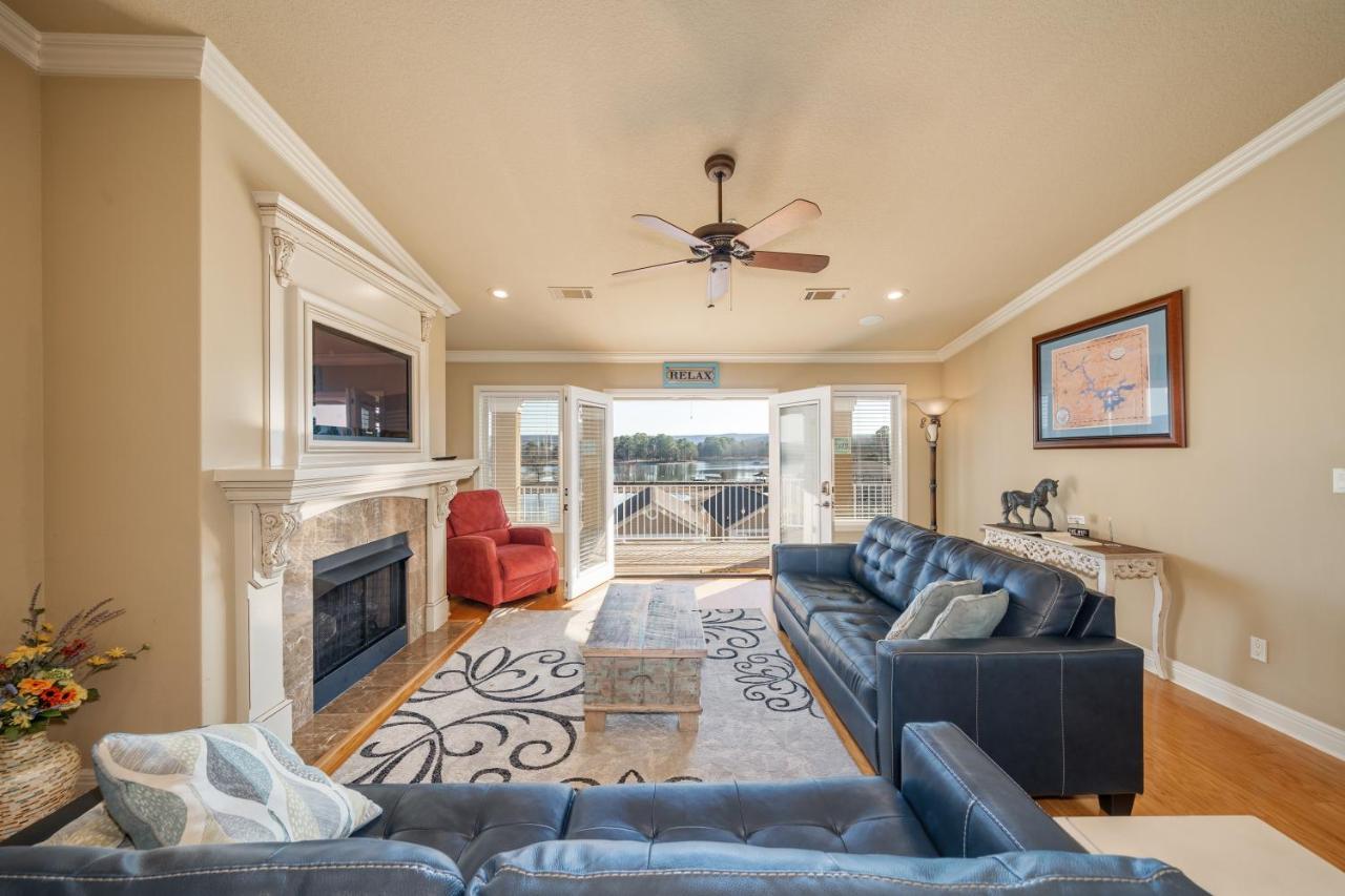 Views!! Luxury Condo W/Gourmet Kitchen, Breathtaking Views Lake Hamilton Exteriör bild